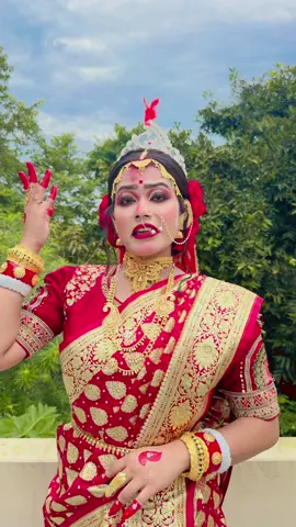 মেয়েরা অনেক সাহসী হয় 😕😅Makeover:@🦋Priyoshe makeover19🦋 /Jewellery:@luxxe clothing 