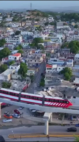 Great view of Train system in Santiago de los Caballeros, Dominican Republic. 🇩🇴🚂 #Train #System #Santiago #Republic 
