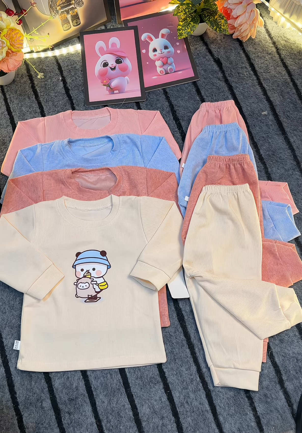 Bộ len lông tho cho bé trai và bé gái #xuhuong #linhdankisd #mevabe #bodaitaychobe #bolenlongtho  @Linh Đan Kids 