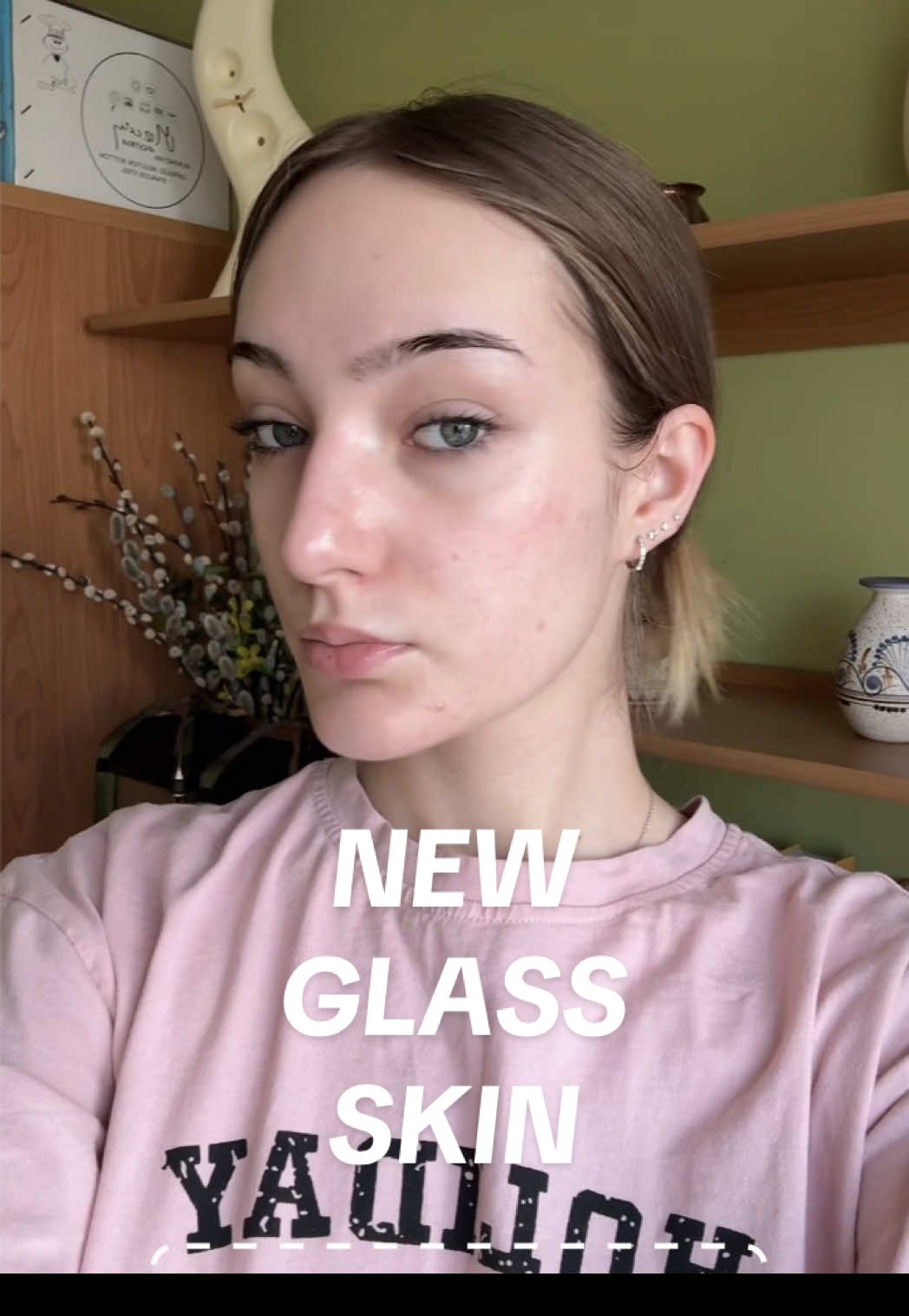 My skin’s finally glowing ✨ NAD Toner & Essence with NAD, peptides & salmon PDRN for lifted, glass skin! @numbuzin_global  #nadtoner #nadessence #nad #koreanskincare #numbuzin