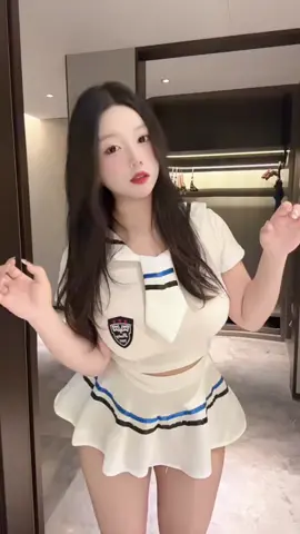 #OOTD #ootdinspiration #viewsproblem #ootdfashion #OOTD 