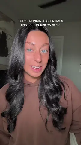 packing for the NYC marathon & these are my running MUST HAVES that I got here on tik tok! #runningessentials #giftguide #runningtips #runtok #runnergirls 