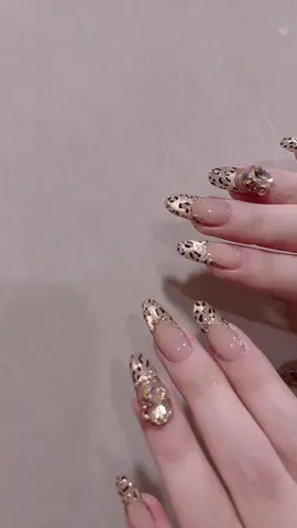 JUNNAIL_T19 🎀   🌷 open daily : 08:30am- 08-30pm  📍S4_1917. 136 Hồ Tùng Mậu, goldmark city Contact/zl: 0981518102 #nails #caugiay #hotungmau #nailart #nailhanoi  