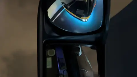 View đẹp cảnh đẹp của xứ sở thanh longgg 🤣 tính đi bợ thanh long mà họ thắp đèn sáng qá🤣🤣🤣#tânkimchilimousine 