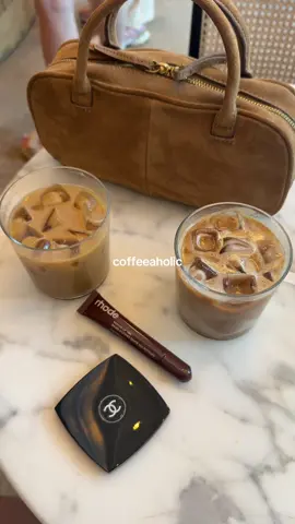 addicted to cute coffee shops ☕️ #pinterestaesthetic #aesthetic #pinterestinspired #coffeedate 