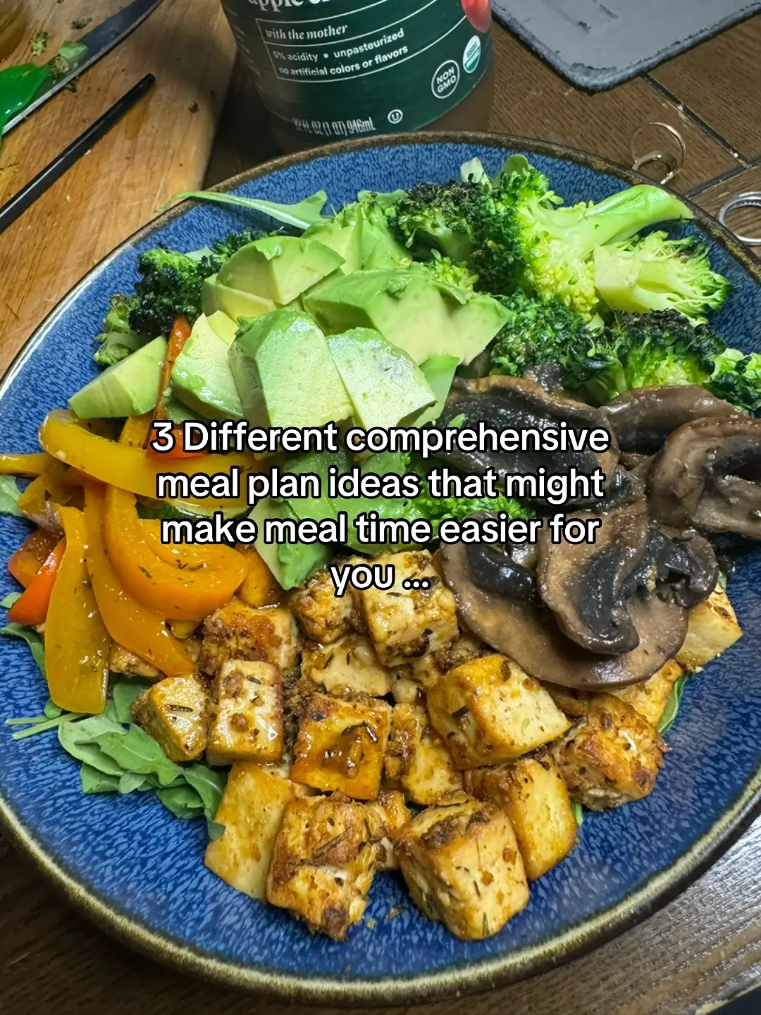 Everyone learns differently and that’s just it. Trying different ways of doing something may be the way to succeed and that goes for meal planning as well ! Let me know which one you think works best for you and follow for more ❤️ #mealprep #easy #Foodie #homecook #onthisday 