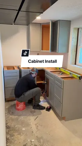 Gimme alllll the laundry storage! 