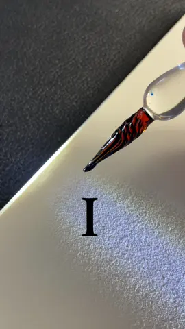 How to sign the letter I?