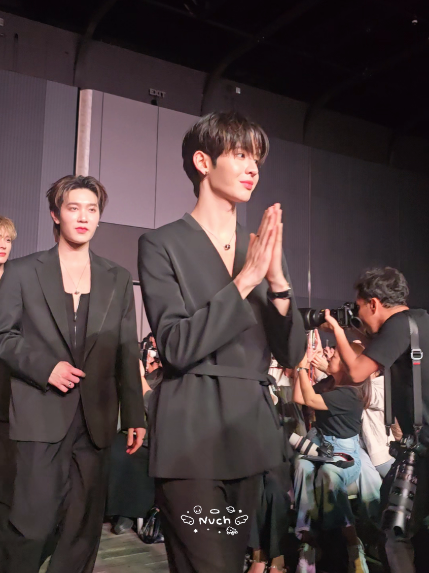 ZOMVIVOR X NETFLIX  #ZomvivorAwakeningNight #TutorKrp​#Mynameis_yim #JamesSu 