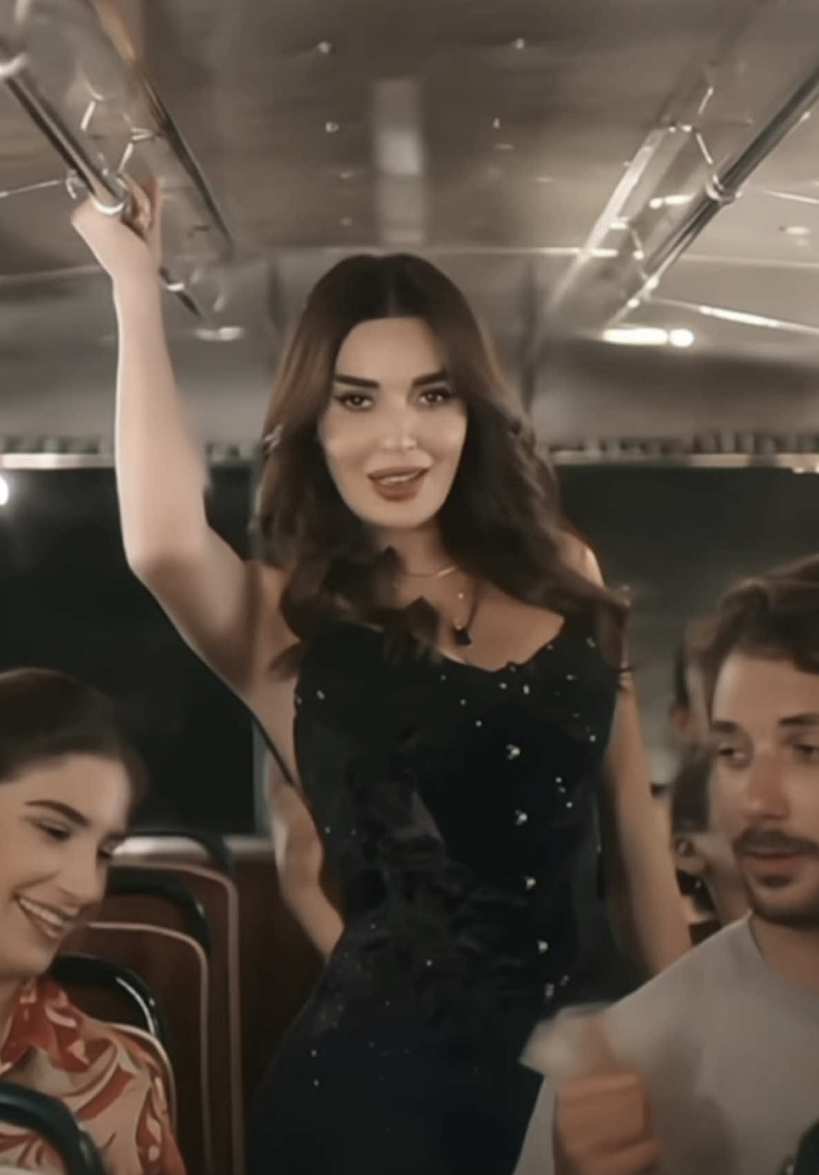 #cyrineabdelnour انطيتك هوايه فرص 🔥