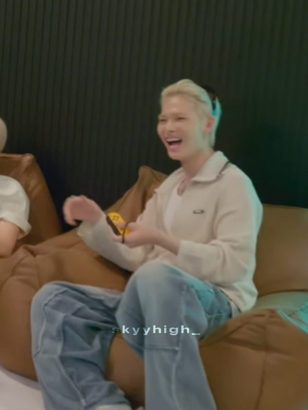 ni-ki cutie maknae mood on 🤏🏻 #ni_ki #enhypen 