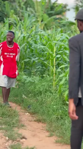 🚶🏽‍♂️🚶🏽‍♂️🚶🏽‍♂️ @Pasteur Simin @Sergent Komgui_229🔘 #fypppppppppppppp #poutoi #foryou 