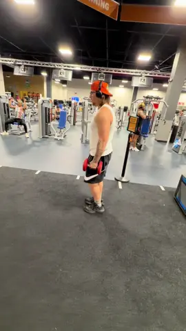 Leg day ✅#gym #grind #Vlog #grind #GymTok 