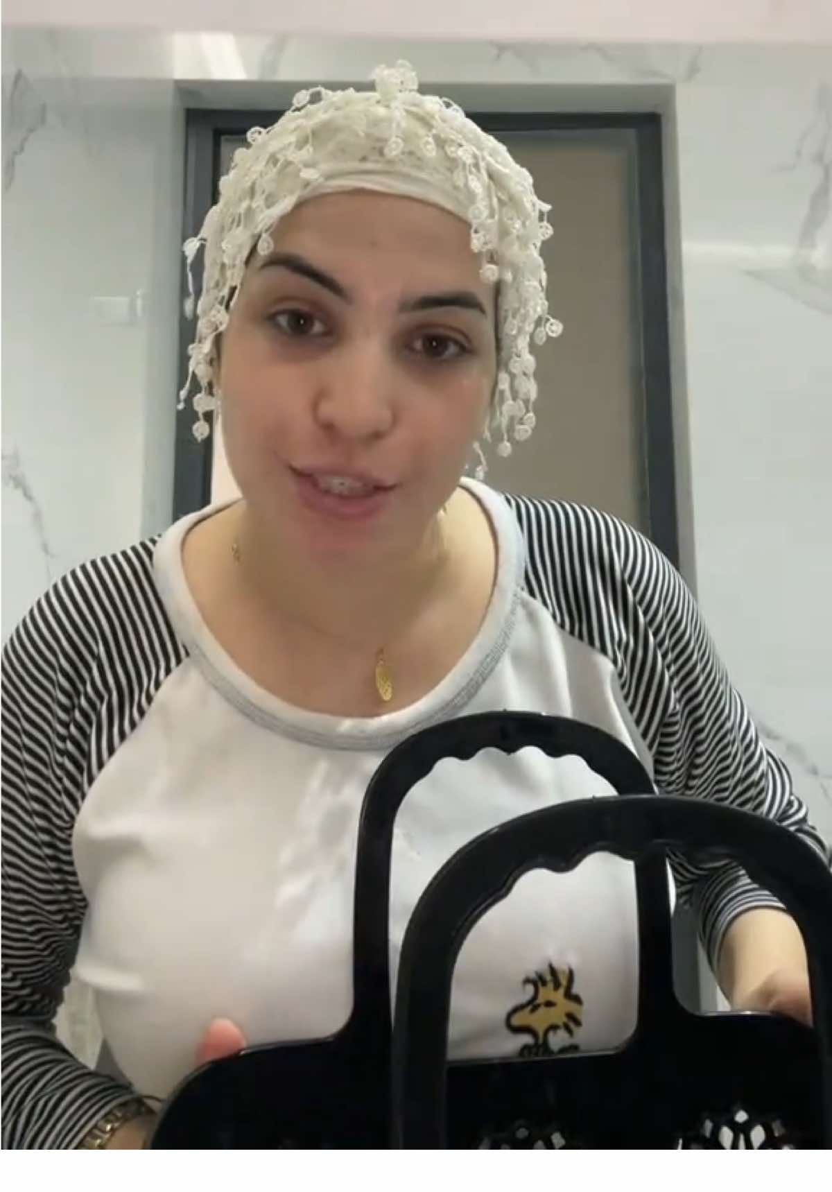 شكون بحالي ملي كتكون مقلقة كتمشي لحمام🥺 #اكسبلورexplore #برطاجيو_الفيديو_خاوتي #الشعب_الصيني_ماله_حل😂😂 #skincaretips 