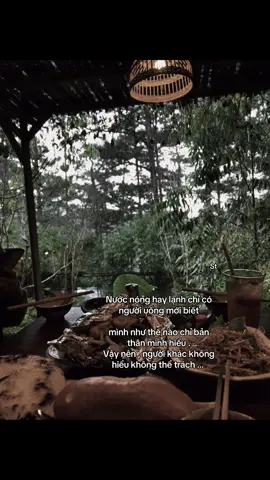 Bản thân đôi lúc còn chưa tự quyết định được , còn chẳng biết mình muốn gì , cớ sao lại mong người khác phải hiểu mình . #TikTokAwardsVN #xhhhhhhhhhhhhhhhhhhhhh 