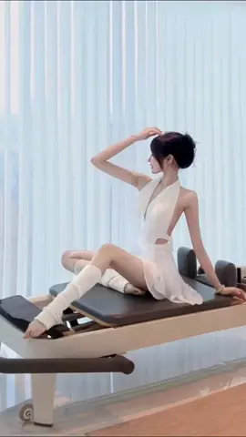 ถ้าคุณติดตามฉัน ฉันจะไปหาคุณ #ดันขึ้นฟีดที #ฟีดดดシ #สาวสวยtiktok #โยคะ 