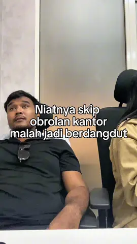 Kalau gue nggak jawab, bukan nggak peduli cuma lagi asyik joget di kepala sendiri #fyp #viralvideo #viral #gratongtts #lagutts 