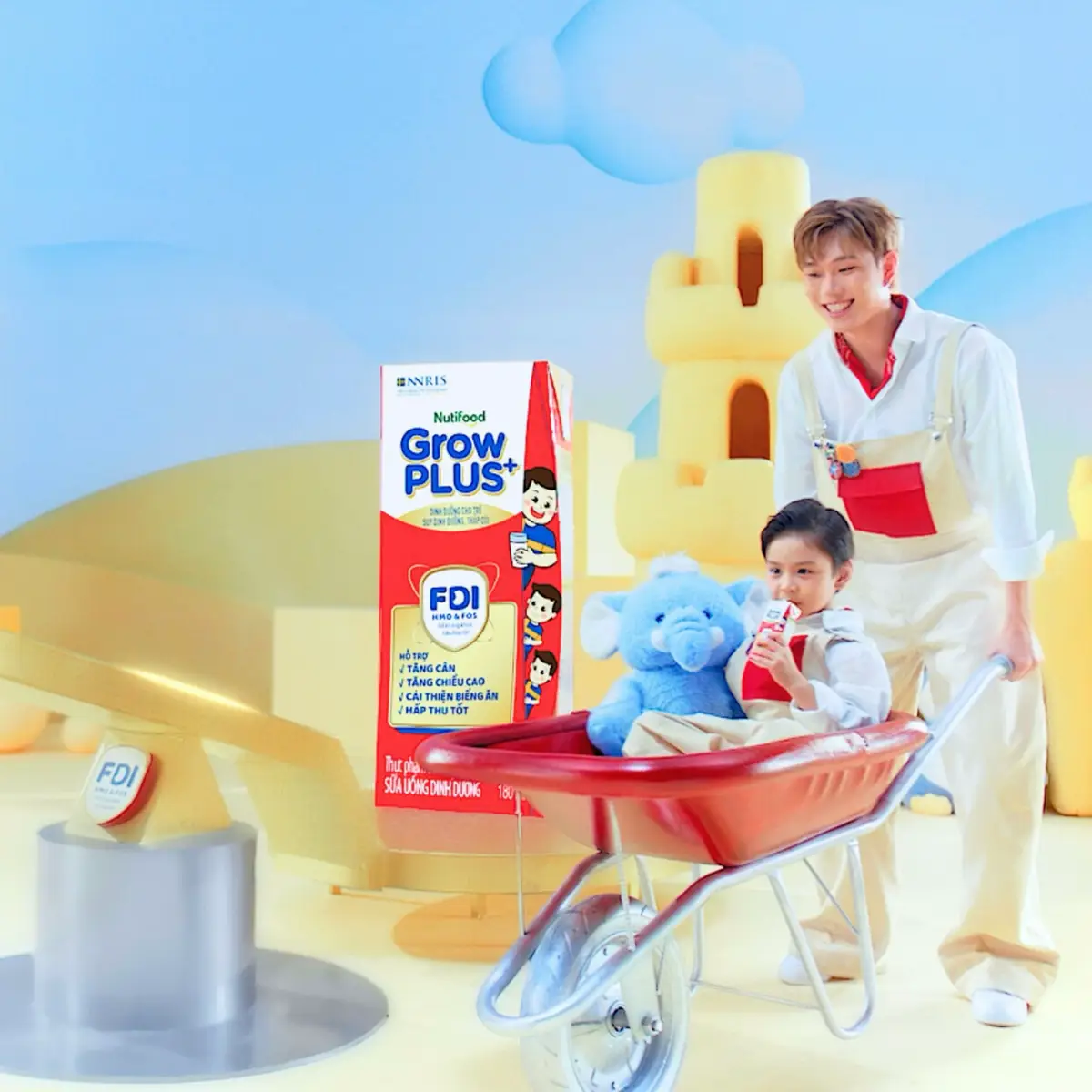 Cơ hội cuối cùng săn vé fansign gặp đội trưởng team bé Đô nè cả nhà ơi! Hạn tới 23h59 01/11, nhanh tay tham gia minigame nhá #DuongDomic #nangbatconvechuyenlon #NutifoodGrowPLUStangcan