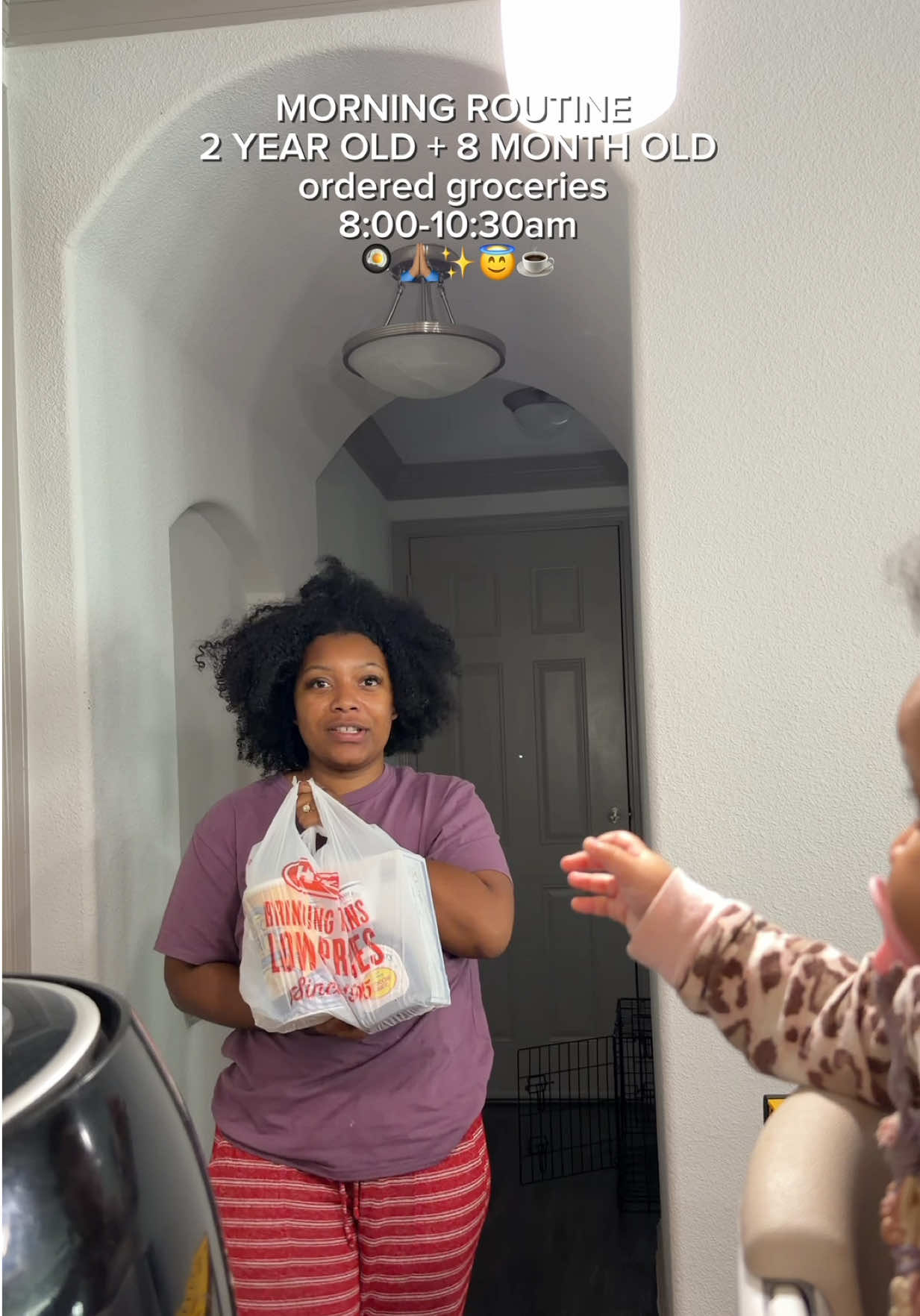 My daughters scream was perfect for it being Halloween szn 🤣🤣 but comment below what your gonna be for Halloween!! I’ll go first - I’m lilo❤️ #morningroutine #morningvlog #sahm #MomsofTikTok #fyp 