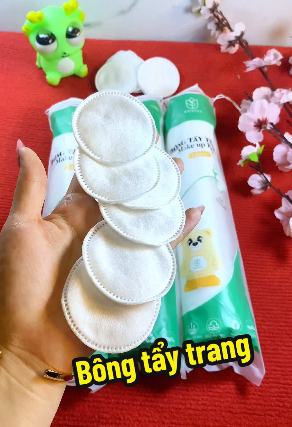 Trả lời @MYNY TV LỢI SỮA BÉ BIẾN ĂN Bông tẩy trang mua 2 tặng 1 tui thấy rẻ mà chất lượng, không bị xơ bông #bongtaytrang #bongtaytrangquocdan #kusvia #skincare #metinaday  @Mẹ tina đây🌸 