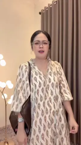 Daster rasa dressnyaa sayangg🥰 #PromoGuncang1111 #WIBGAJIAN #GajianSale #dasterpremium #dastercantik 