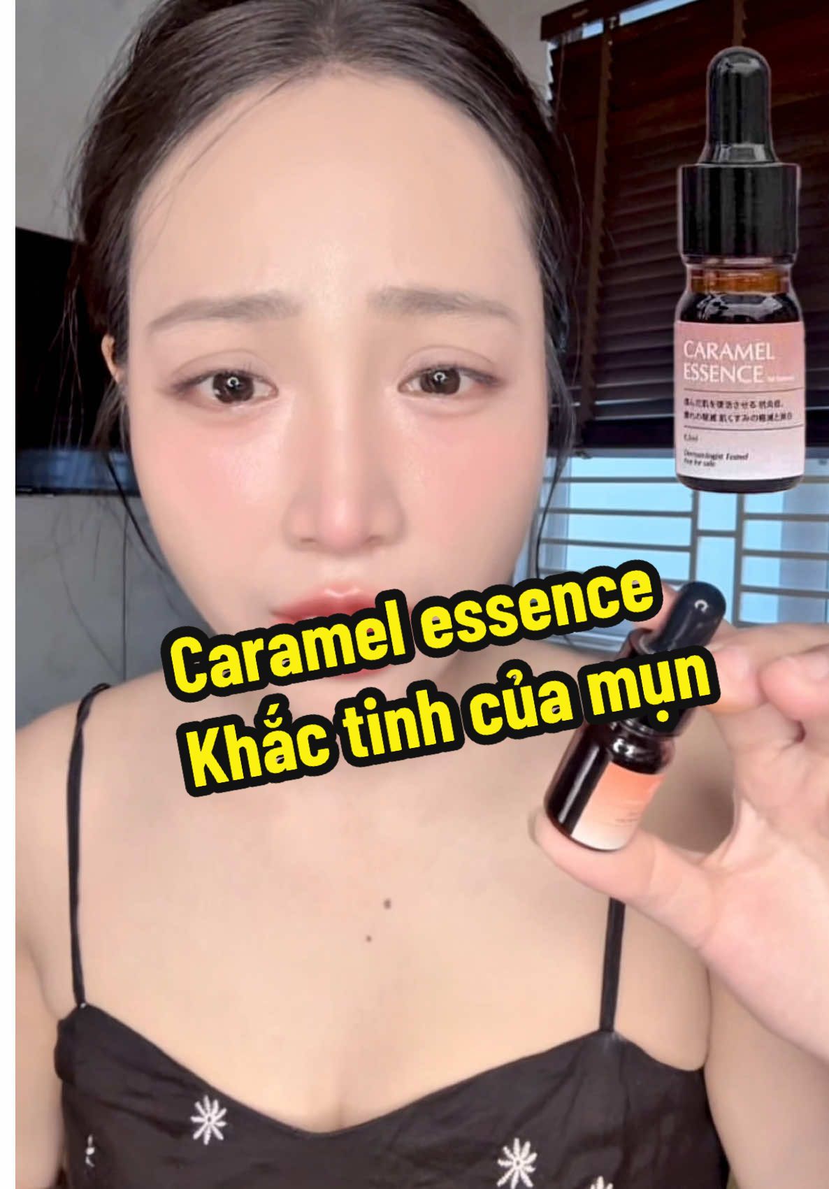 TỔNG KHO CARAMEL TRỊ MỤN Sắp đến tết rồii ,tầm này không dưỡng da thì tầm nào dưỡng đây ạ 14 ngày để có 1 làn da đẹp Serum trị mụn #Caramel #Esence thần thánh 👉👉👉𝗦𝗼̂́ 𝟭 𝗡𝗵𝗮̣̂𝘁 𝗕𝗮̉𝗻 GIẢI QUYẾT MỌI VẤN ĐỀ MỤN TRÊN DA  ✨ Giải quyết nhanh chóng và dứt điểm các loại mụn (mụn bọc, mụn trứng cá, mụn mủ viêm, mụn cám, mụn đầu đen, mụn ẩn dưới da…) ✨ Giúp tái tạo tế bào, lành vết thương trị sẹo trị thâm, cung cấp lượng nước dồi dào cho da và có khả năng làm sáng da. ✨ Nhanh chóng chữa lành vết thương, điều trị mụn tận gốc và chống lão hóa da hiệu quả. ✨ Giải độc da, điều trị mụn nhọt và viêm da, kích ứng, kháng khuẩn, tiêu viêm và nhanh lành vết thương. ✨ Cân bằng ẩm cho da mịn màng khoẻ khoắn, giúp se khít lỗ chân lông, điều trị thâm sau mụn vô cùng hiệu quả. ✨ Không tác dụng phụ, dị ứng, khô da, bong tróc da và gây khó chịu khi dùng ❌ NÓI KHÔNG VỚI HÀNG GIẢ - HÀNG KÉM CHẤT LƯỢNG ❌#mụn#caramel#TLbeauty