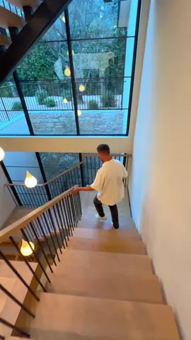 Did you know your backyard could look like this?? 😍 #pool #luxuryhomes #backyardtransformation #dreambackyard #pooldesigns 