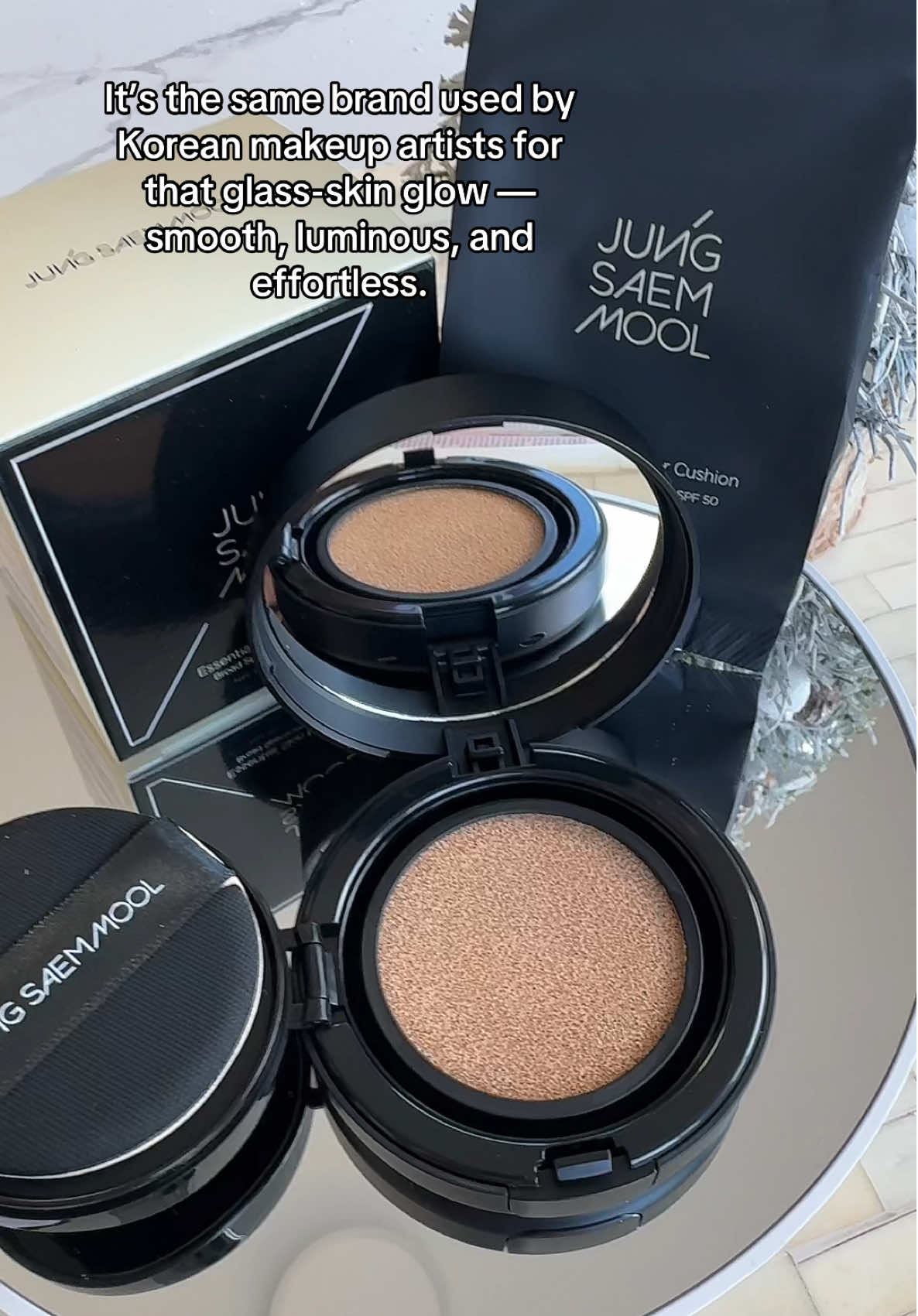 The Jung Saem Mool Essential Skin Nuder Cushion gives you that Korean glass-skin finish with buildable coverage and 30 beautiful shades to match every tone. ✨ Free shipping and selling out fast! #TikTokShopCreatorPicks #mia_Manhattan_ny #DealsForYouDays #KbeautyMakeup #flawlessskin @JUNGSAEMMOOL 