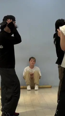 Tôi vui vẻ trong dREaM TeAm của mình #BRay #AnhTraiSayHi2025 #NhaCuaBao #DoanKichCam 