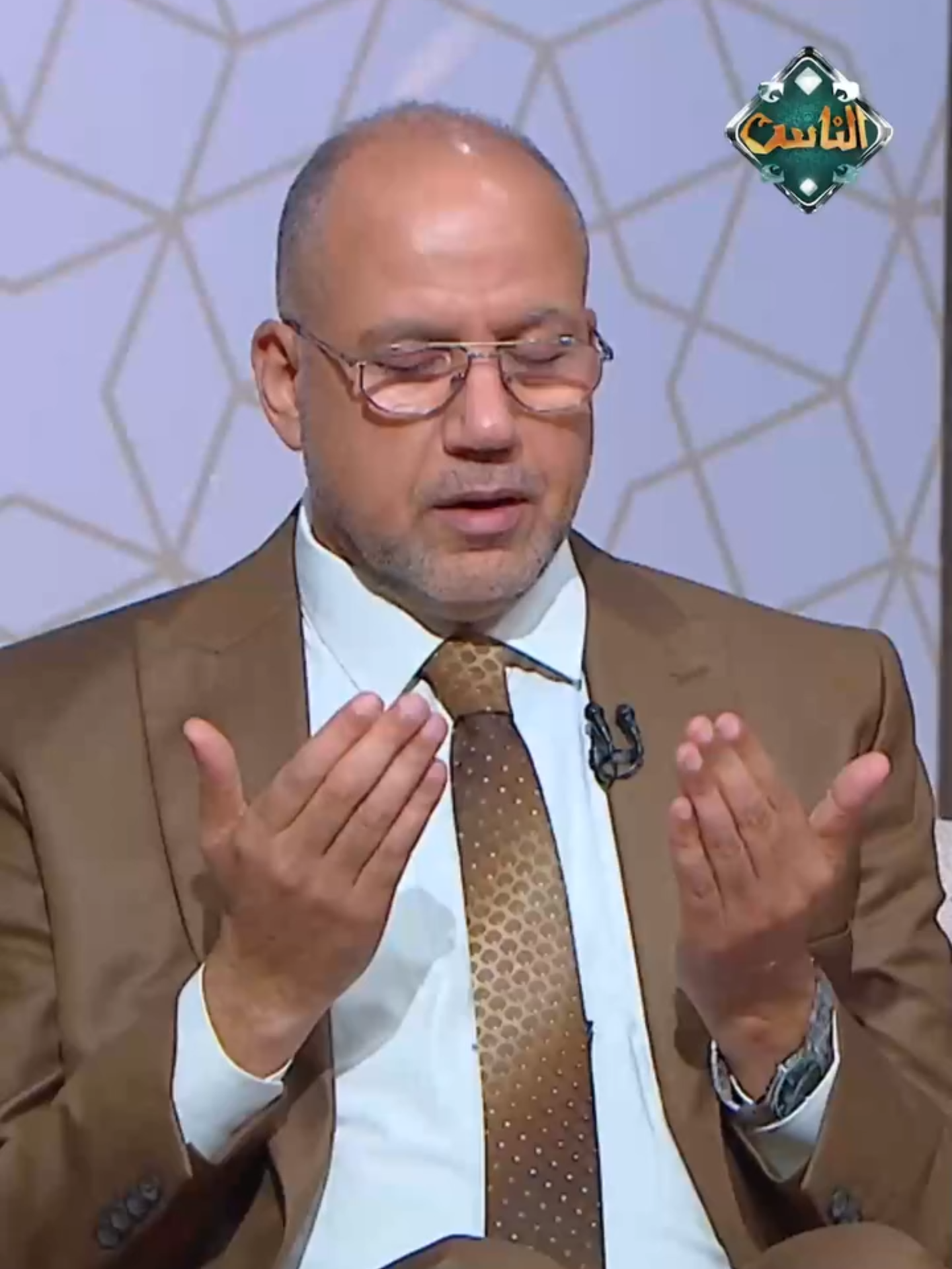 أجمل دعاء يوم الجمعة.. ردده الآن تُفتح لك جميع الأبواب المغلقة🤎 #قناة_الناس