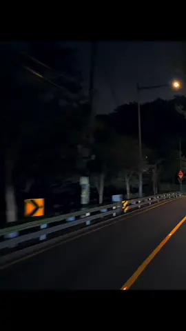 serius di suruh post sama Dimas  #xyzcba #lyrics #fouryou 