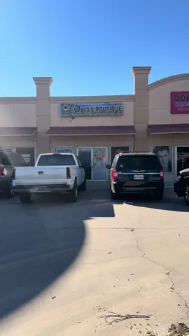 Enters boutique in San Antonio! She had so many options #estherboutique #sanantonio #halloween #rumisoctume #texas 