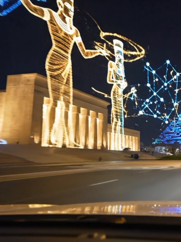 بكل فخر نهنئ الشعب المصري على الافتتاح العظيم للمتحف المصري الكبير 🇪🇬 تحفة معمارية تروي مجد الحضارة المصرية الخالدة. من High End … نحتفل بماضي عظيم يُلهم مستقبلًا أروع. ✨ #highend #egypt  #egyption_museums 