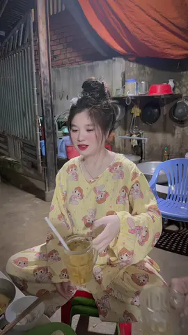 Tự nhiên thèm 🤣  #kênhcủatuyền #đồbộxinh #xuhướng #TuyềnClothing #tiktok 