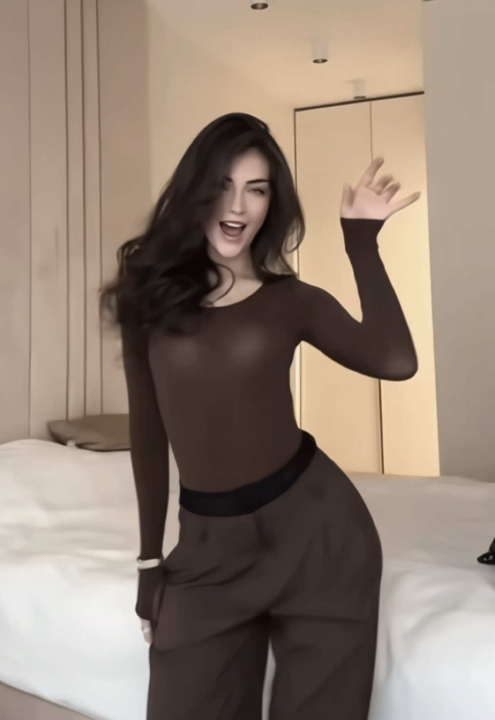 قمرر #andreeabostanica #foryou 