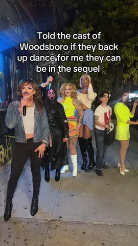 Plot twist- some of them don’t make it 😭🔪 #screammovie #fyp #gaytiktok #halloween #drag @Miss Malice @Pink Pancake @Hanukah Lewinsky @the girl in the picture 