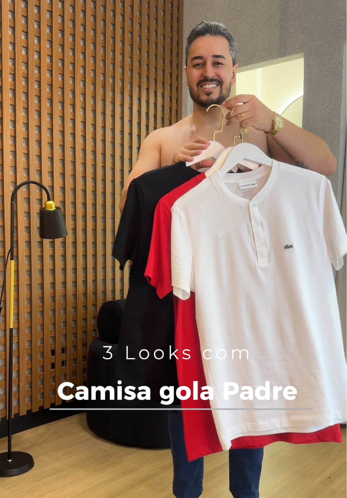 Gola padre no tecido Cotton Pima já é sucesso 👌🏼 • Qual a sua cor preferida? 🤩 • Todas disponíveis no nosso site e loja física #EstiloMasculino #tendecia2025 #estiloso #modamasculinas 