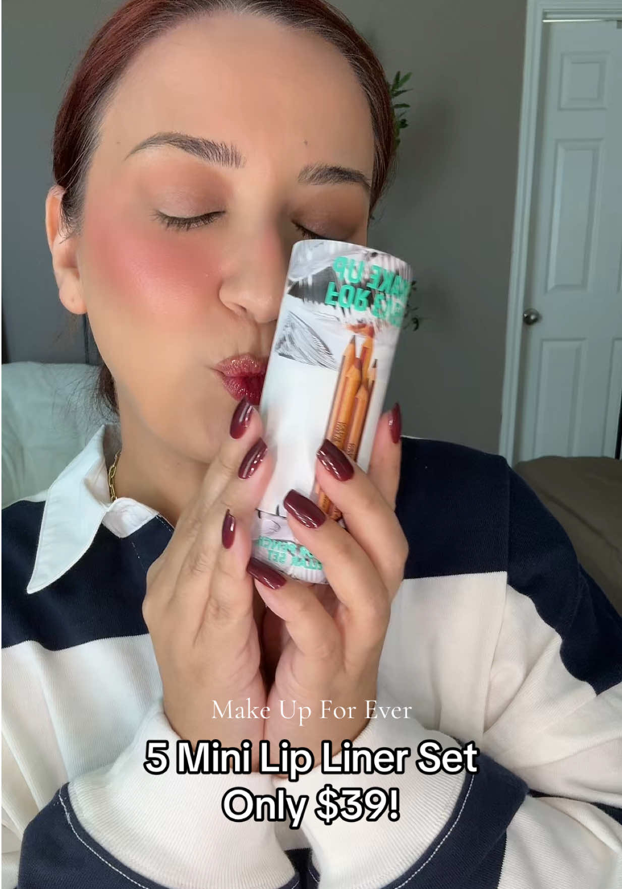 Full size are $25 each so these are 100% worth the value! @MakeUpForEverUSA  #giftset #stockingstuffer #BeautyTok #lipliner #tiktokshopblackfriday  Makeup Forever Lip Liner Mini Set Artist Color Pencil 