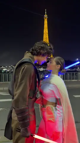 anakin and padme ❤️‍🔥  #starwars #anakin #padme #halloweencostume 