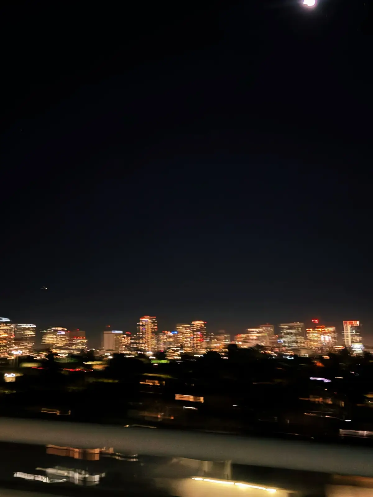 Sometimes the strongest move is surrender trusting that God’s got what you can’t control. #fyp #foryoupage #arabic #islam 