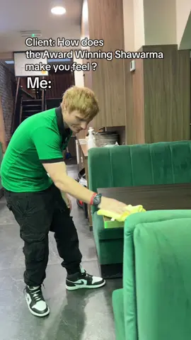 Ed Sheeran knows how good our award winning shawarma is 🤝 #edsheeran #edhq #bestbroasted #bestshawarma🌯 