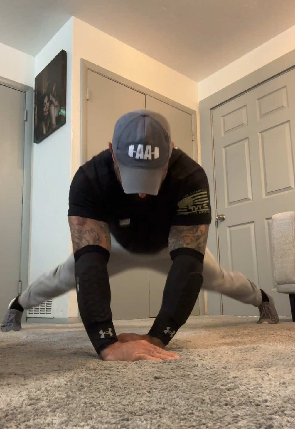 Not afraid. 👊🏻🔥🔥🔥👊🏻 #fyp #foryou #pushupchallenge #P💥U💥S💥H💥U💥P💥M💥A💥N #fitnessjourney 