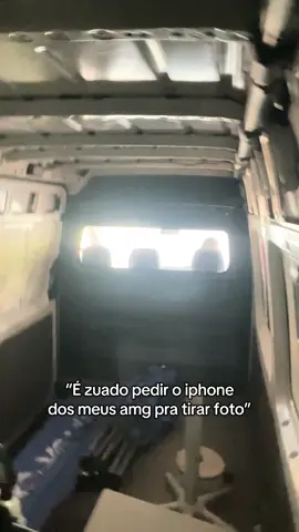 Só pra lembrar: valorize até as menores das suas conquistas. Às vezes, o simples passo que você deu hoje já é a realização de um sonho da pessoa que você foi no passado. Cada avanço, por menor que pareça, carrega o peso da sua evolução. Não espere grandes marcos para se orgulhar. O crescimento está nos detalhes, nas escolhas silenciosas e na constância diária. Siga firme, confie em si mesmo e corra atrás do que é seu, independentemente do tamanho da meta. E não ligue para quem tenta diminuir suas vitórias: “Tá feliz só porque comprou um celular? Kkk”. Pra quem sempre teve tudo de mão beijada, pode até parecer pouco. Mas pra quem veio de baixo, cada conquista é um verdadeiro motivo de orgulho. E acima de tudo, agradeça a Deus, porque nada acontece por acaso. Cada passo, cada conquista e até cada dificuldade fazem parte do propósito que Ele traçou pra você.