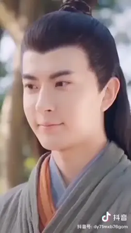 Mặt anh nhìn mềm mụp cưng ghê. Mặc cổ trang bao đẹp bao đỉnh 🥰 #yumenglong #于朦胧 #alanyu #vumonglung #于朦胧yumenglong 