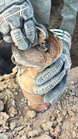 Amazing treasure hunting by metal detector #metaldetecting #treasurehunting 