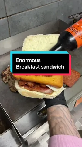 Enormous breakfast sandwich #breakfastsandwich #breakfast #sandwich 