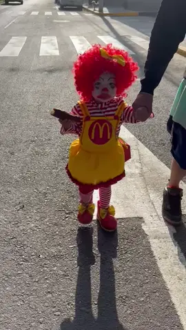 #Halloween #mcdonalds  #paratiiiiiiiiiiiiiiiiiiiiiiiiiiiiiii 🤡👻