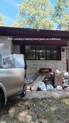 It’s things like this that make my spirit smile. Anyone need some work done?