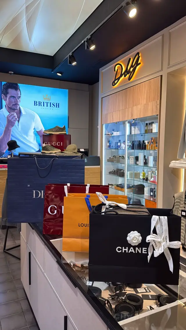 #fyppppppppppppppppppppppp #paris #algerie🇩🇿 