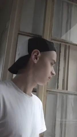 Met this nice lad in Ukraine🇺🇦 #ukraine #ukrainian #japan #japanese #russian 